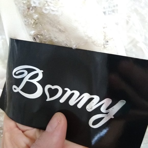 NWT Bonny Style 122 Wedding Gown Size 6 - Picture 3 of 8